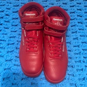 Worn once Reebok high tops, size 7